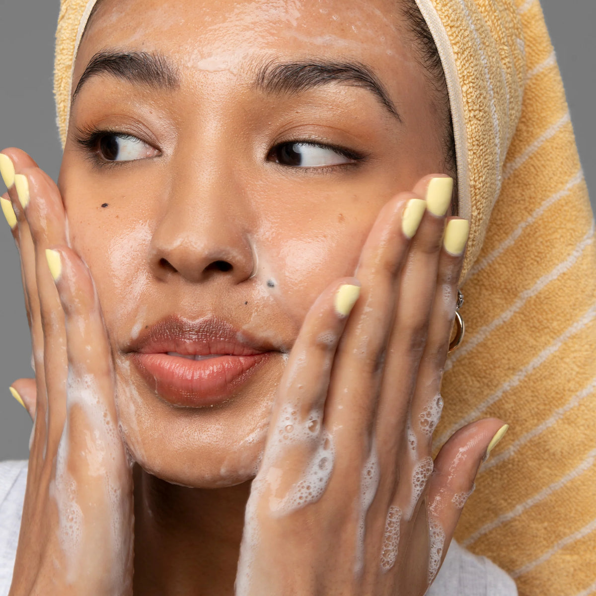 Gentle exfoliating cleanser