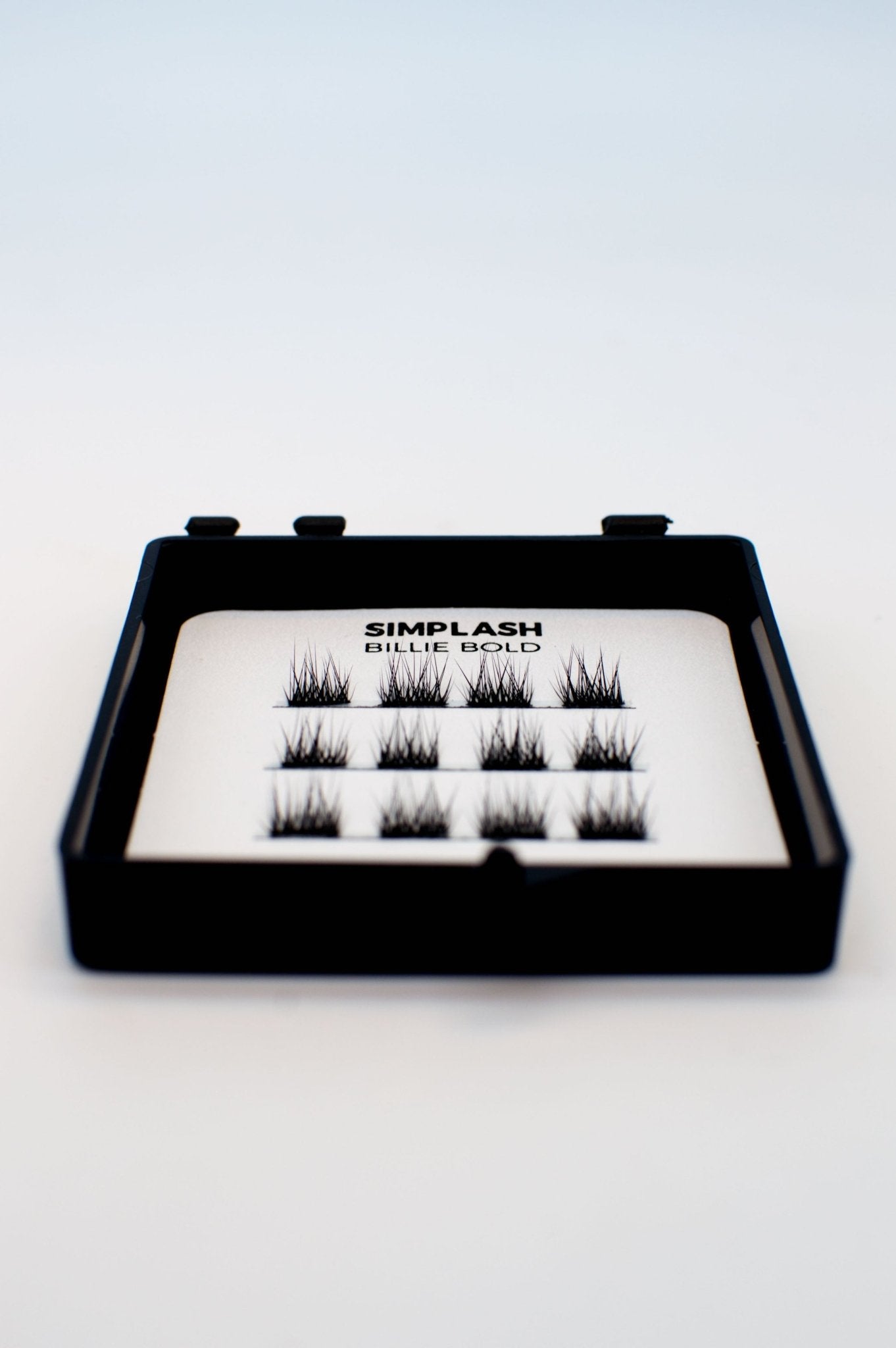 Billie Bold Simple Tray - Lash Look
