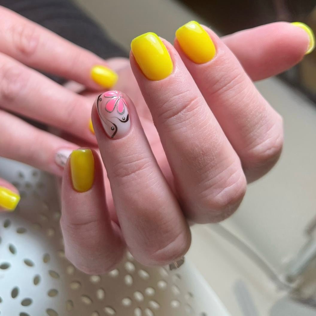 Neon Yellow - 88 - Lash Look